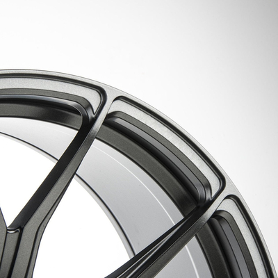 MonoblockはBMWが車輪Vorsteiner V-FF 103を造ったスポークをぐらつかせた