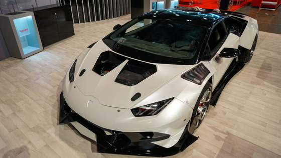 Rotiform HURの2部分は車輪6061-T6のアルミ合金を造った