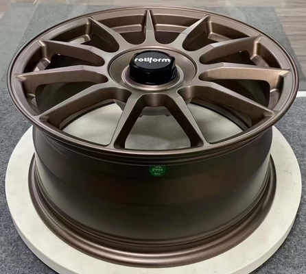 Rotiform DTMは車輪6061-T6のアルミ合金を造った