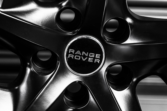 ランドローバー・レンジローバースポーツMonoblock Khanのタイプ52 RSによって造られる車輪23"