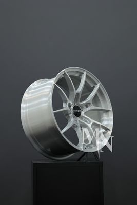 VOLKレーシングレイズ G025 輪 18 19 20 インチ 5x120 BMW FK8用のカスタム鍛造リーム