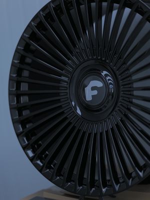 グロスブラック Forgiato トリム クォーター鍛造ホイール ロールスロイス レンジローバー メルセデスベンツ Sクラス用