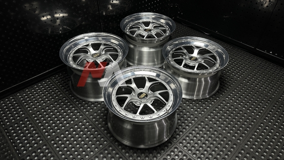 BBS E05 BMW E92 M3 F80 M3 F82 M4用の鍛造車輪