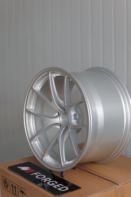 BBS RI D RID 鋳造車輪 ダイヤモンド シルバー