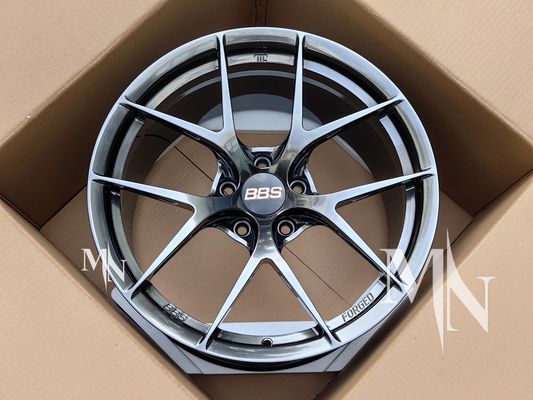 BBS FI-R BMW F87 M2 E92 M3 F80 F82 M4 鋳造ダイヤモンド 黒い輪