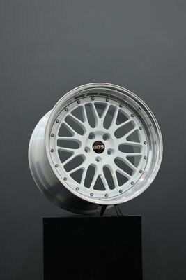 BBS LM トヨタ A90 A91 GR スープラ用 グランスホワイト